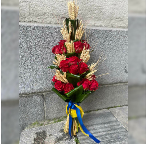 Букет для возложения с розами и колосками 1 доставка цветов