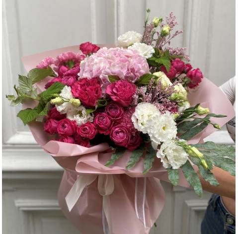 Букет Ягідний пунш 3 доставка квітів