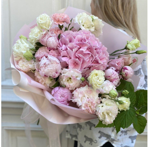 Букет Чудовий час 2 доставка квітів