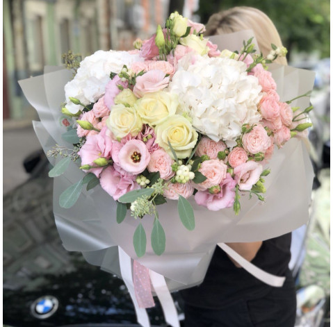 Bouquet Berry plume 1 Flower delivery