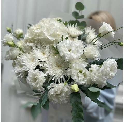 Букет Задзеркалля 4 доставка квітів