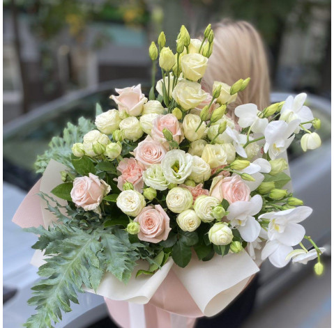 Bouquet Heart Attraction 1 Flower delivery