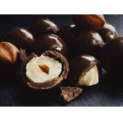 Горіхи в шоколаді 4 доставка квітів