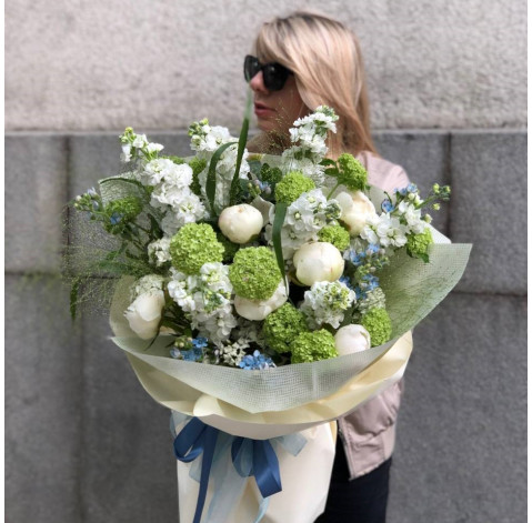 Bouquet Light 1 Flower delivery