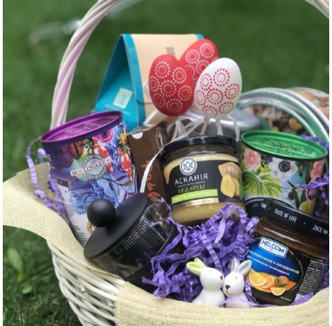 Easter basket 2 Flower delivery