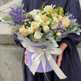 Flower Arrangement Between Heaven and Earth Flower delivery