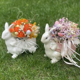 Пасхальный кролик доставка цветов