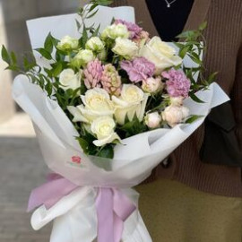 Bouquet First aroma Flower delivery