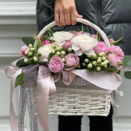 Flower Arrangement A Thousand Temptations Flower delivery Flower Arrangement A Thousand Temptations Flower delivery