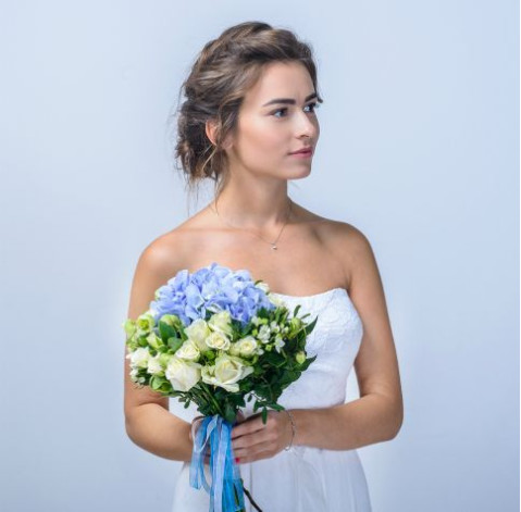 Голубой шелк 2 доставка цветов