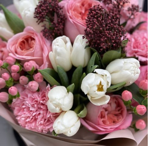 Букет Романтическая аура 2 доставка цветов