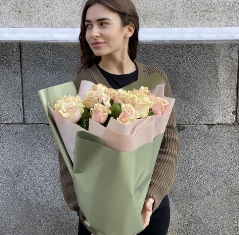 Bouquet 25 Talei roses 2 Flower delivery