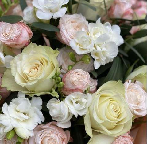 Букет Жемчужная элегантность 2 доставка цветов