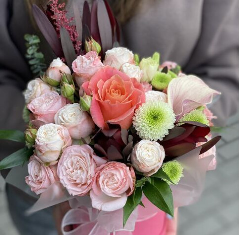 Квіткова композиція Чарівна нота 3 доставка квітів