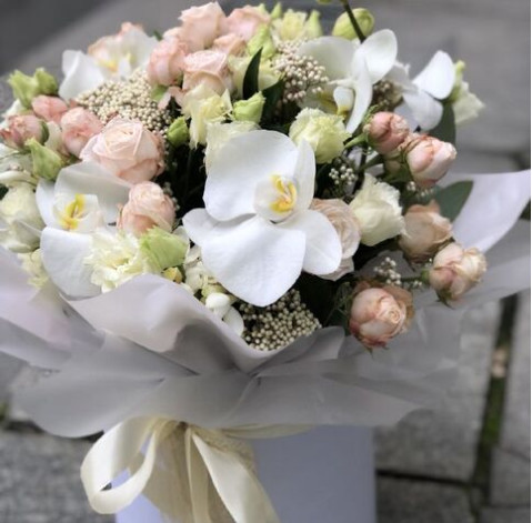 Квіткова композиція Орхідея 2 доставка квітів