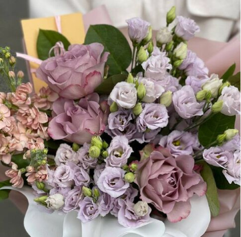 Букет Чудовий сон 2 доставка квітів