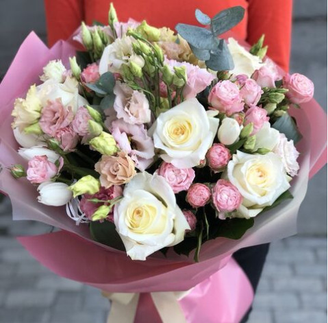 Букет Обійми 2 доставка квітів