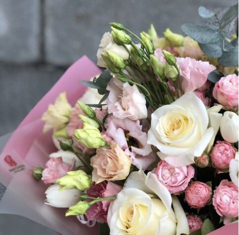 Букет Обійми 3 доставка квітів