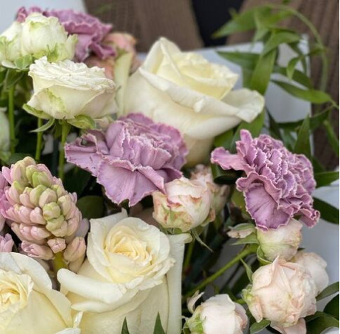 Букет Перший аромат 2 доставка квітів