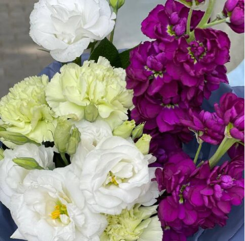 Букет Акцент 5 доставка квітів