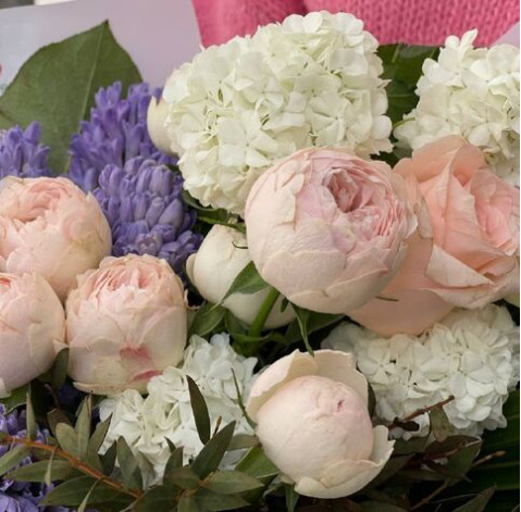 Букет Маврикій 4 доставка квітів