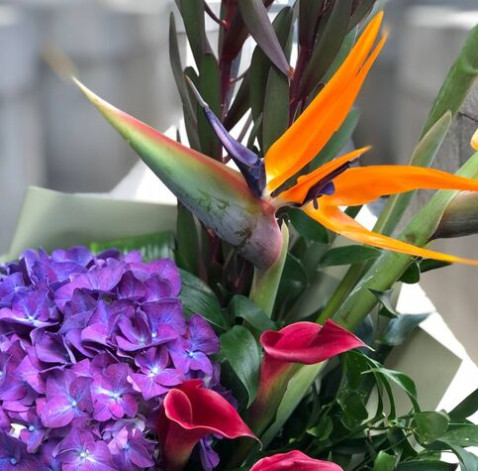 Букет Веселий танець 2 доставка квітів