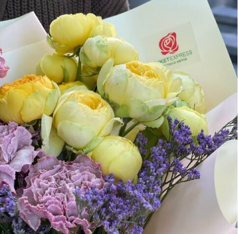 Букет Альпійська галявинка 3 доставка квітів