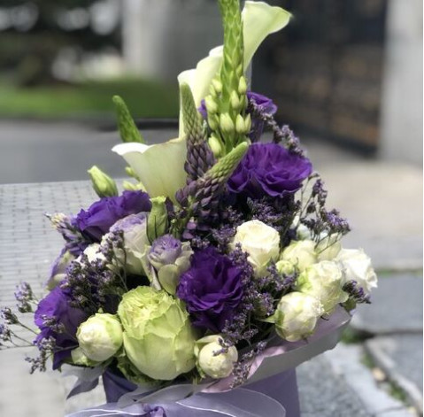 Квіткова композиція Політ фантазій 3 доставка квітів