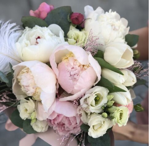 Квіткова композиція Ніжне кохання 4 доставка квітів