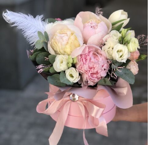 Квіткова композиція Ніжне кохання 2 доставка квітів