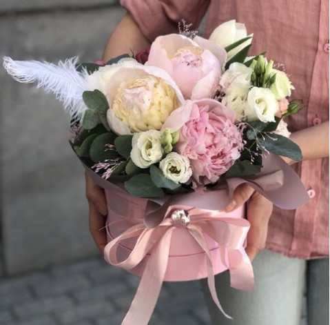 Квіткова композиція Ніжне кохання 3 доставка квітів