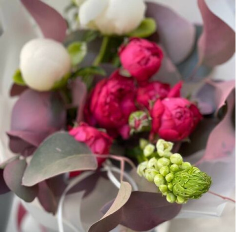 Букет Вишнева роса 4 доставка квітів