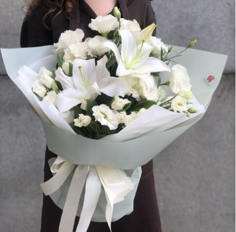 Букет Лілі 3 доставка квітів