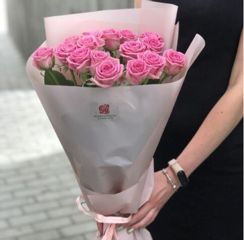 Букет 17 троянд Аква 2 доставка квітів