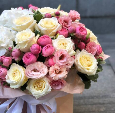 Квіткова композиція Мрії принцеси 4 доставка квітів