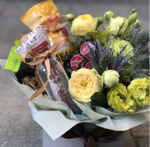 Квіткова композиція для чоловіка 2 доставка квітів