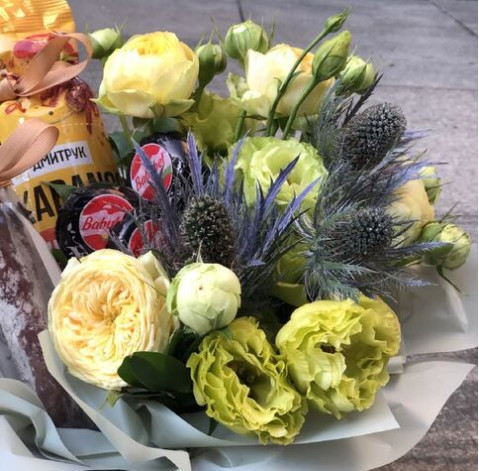 Квіткова композиція для чоловіка 3 доставка квітів