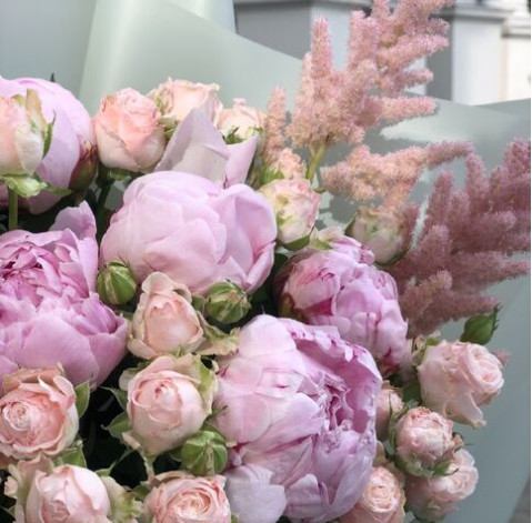 Букет Перо ангела 3 доставка квітів