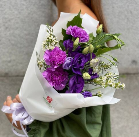 Букет діантус та еустоми 2 доставка квітів