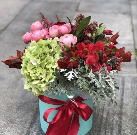 Квіткова композиція Коралові рифи 4 доставка квітів