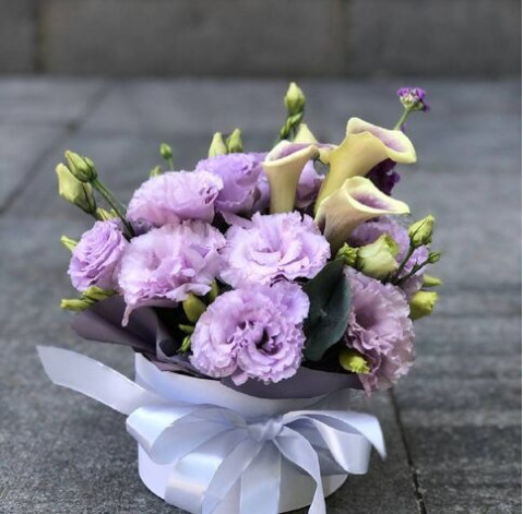 Квіткова композиція Лавандові сни 4 доставка квітів