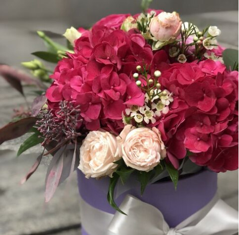 Квіткова композиція Чарівна краса 2 доставка квітів