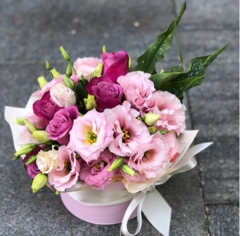 Квіткова композиція Тобі від мене 2 доставка квітів