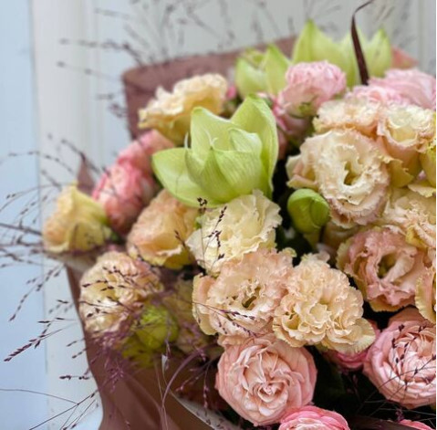 Букет Феєрверк 4 доставка квітів