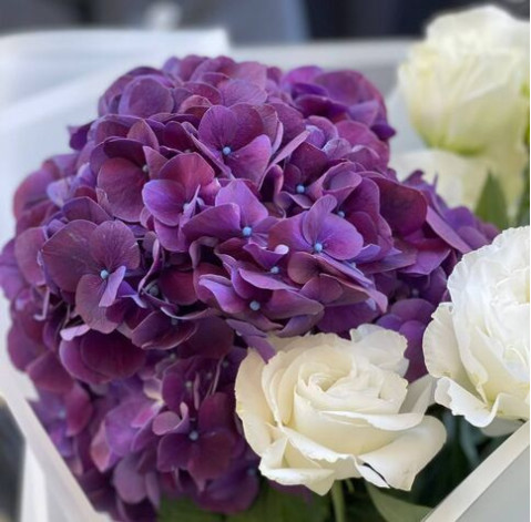 Букет Снігова ожина 5 доставка квітів