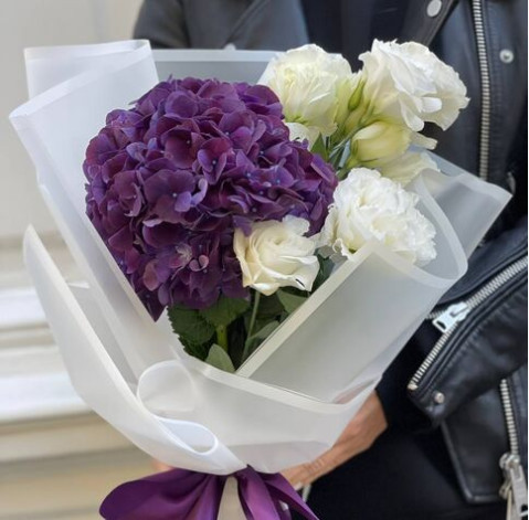 Букет Снігова ожина 3 доставка квітів