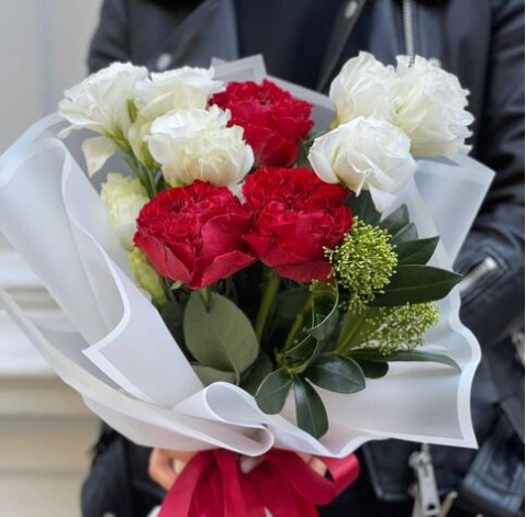 Букет Червоні вогні 3 доставка квітів