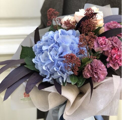 Букет Сливовий кристал 4 доставка квітів