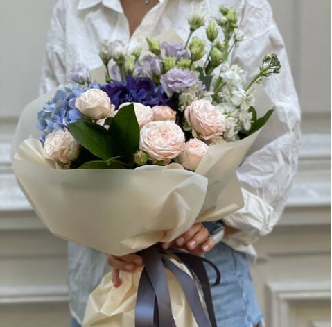 Букет Синій серпанок 2 доставка квітів