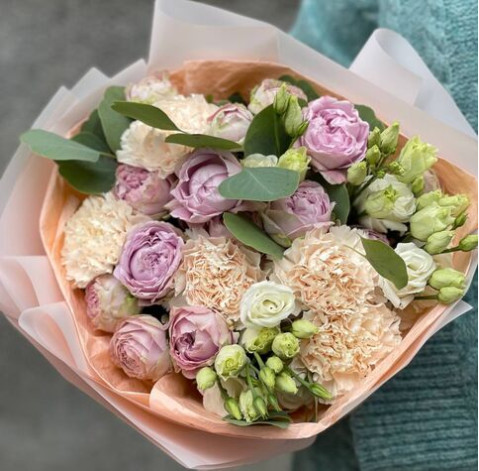 Букет Черничный крем 2 доставка цветов